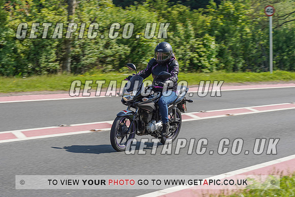 RS2105_6439