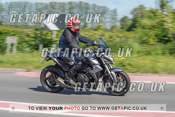 RS2105_6447