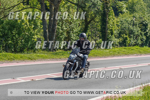 RS2105_6450