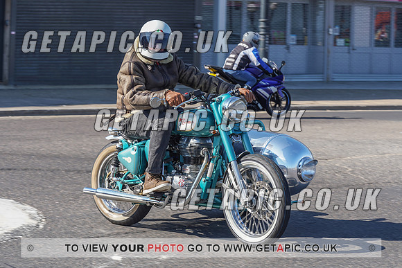 RS2105_6998