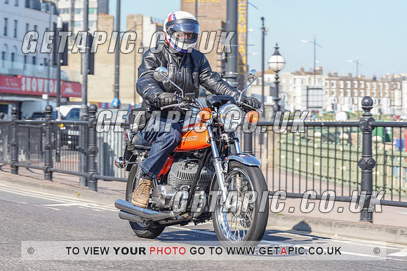 RS2105_7004