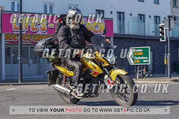 RS2105_7024
