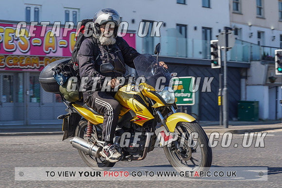 RS2105_7025
