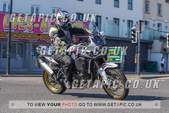 RS2105_7047