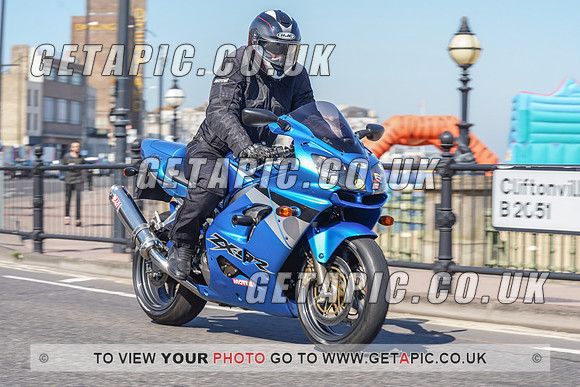 RS2105_7088