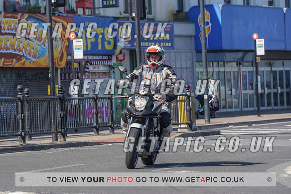 RS2105_7035