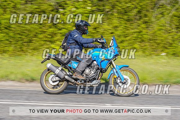 RS2204_11067