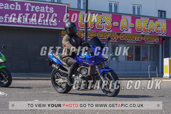 RS2105_7295