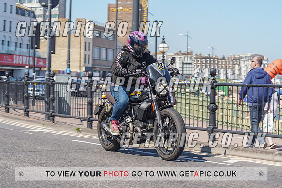 RS2105_7328