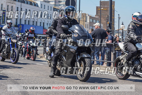 RS2105_9242