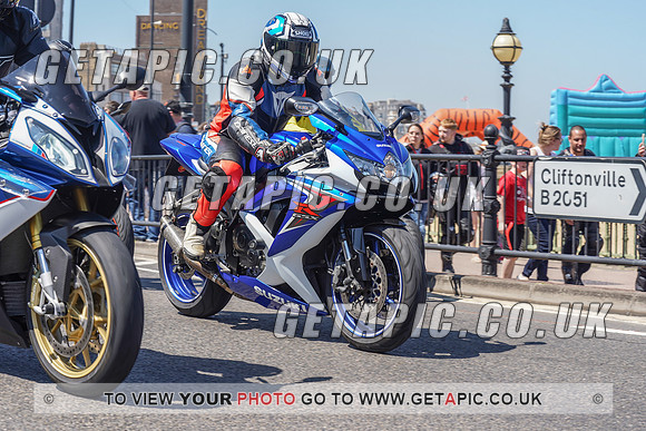 RS2105_9249