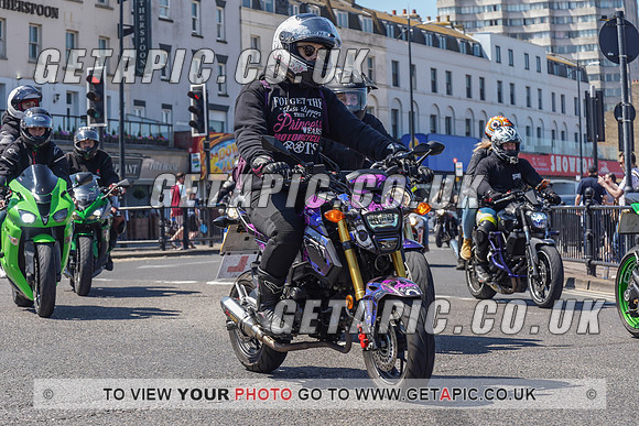 RS2105_9256