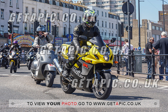RS2105_9295