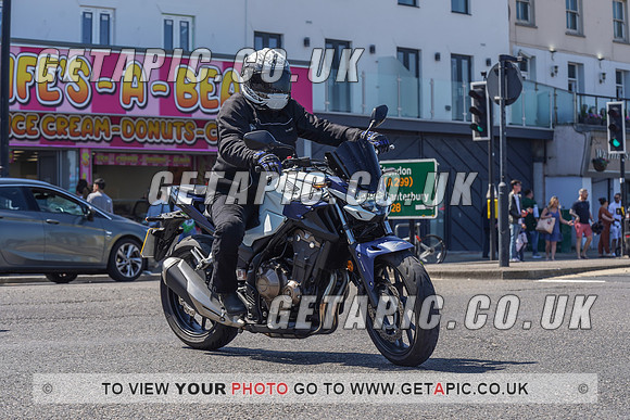 RS2105_9324