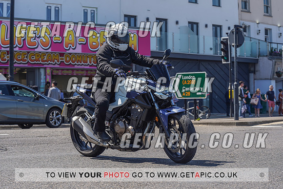 RS2105_9323