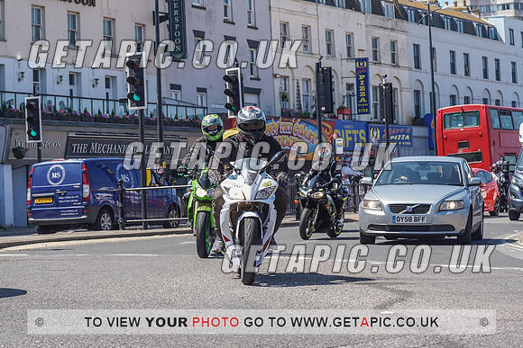 RS2105_9348