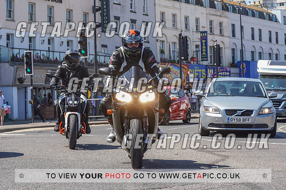 RS2105_9352