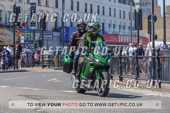 RS2105_9403