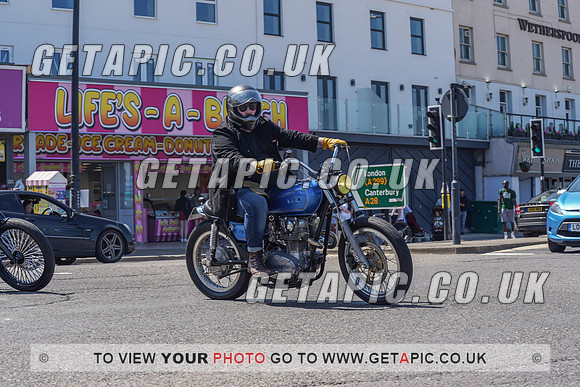 RS2105_9422