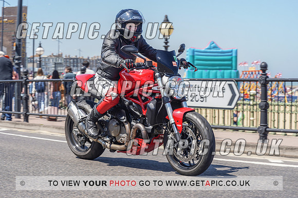 RS2105_9437