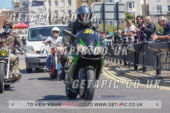 RS2105_9458