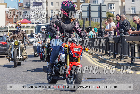 RS2105_9457