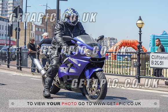 RS2105_9483