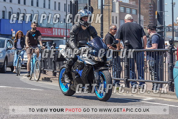 RS2105_9530
