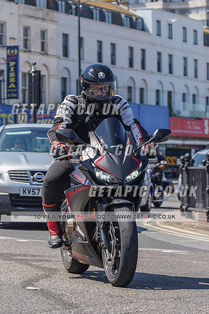 RS2105_9532