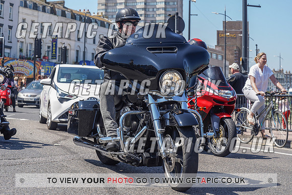 RS2105_9572