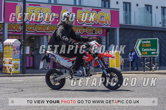 RS2105_9587