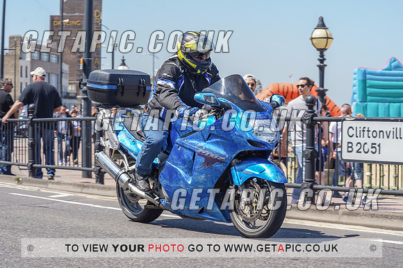 RS2105_9603