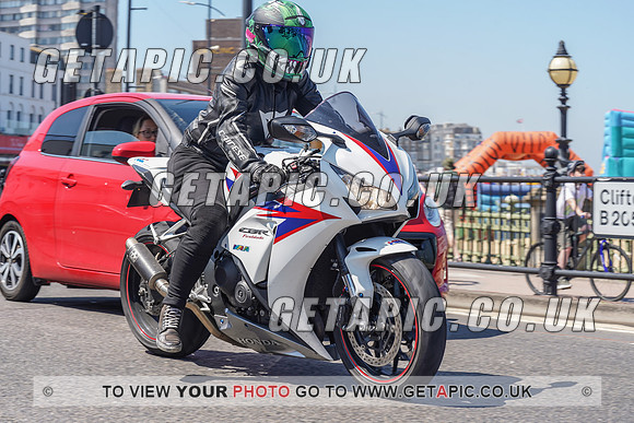 RS2105_9624