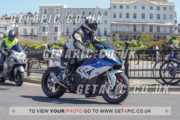 RS2105_9671