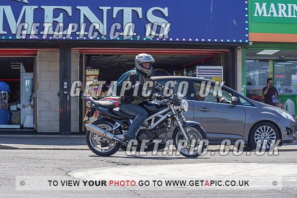 RS2105_9688