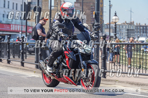 RS2105_9712