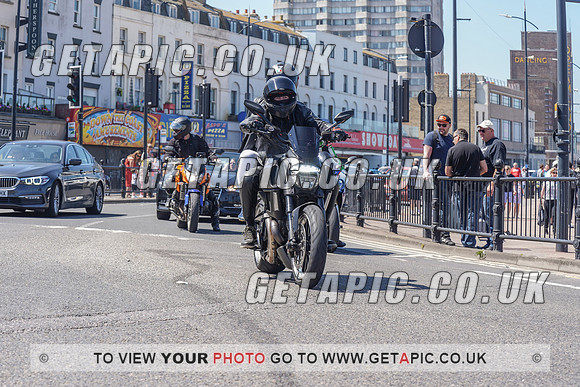 RS2105_9742