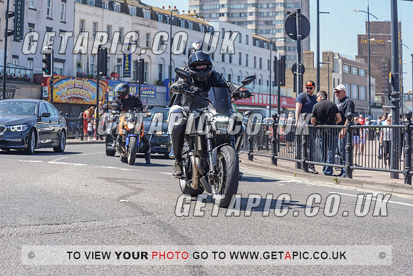 RS2105_9743