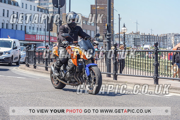 RS2105_9748