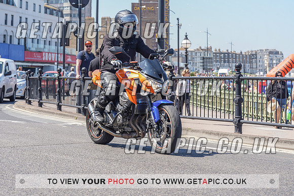 RS2105_9750