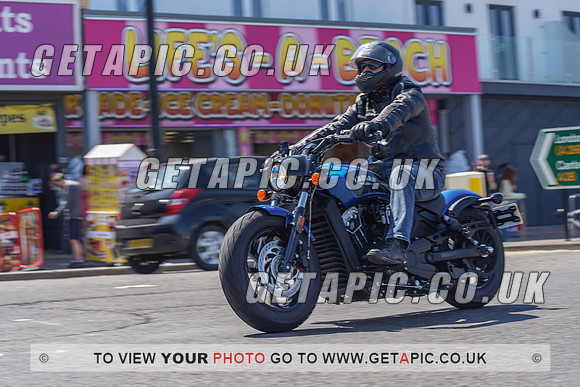RS2105_9768