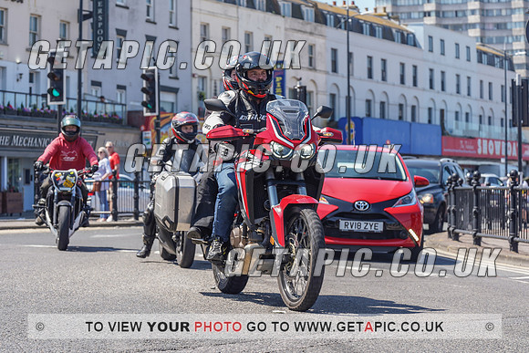 RS2105_9781