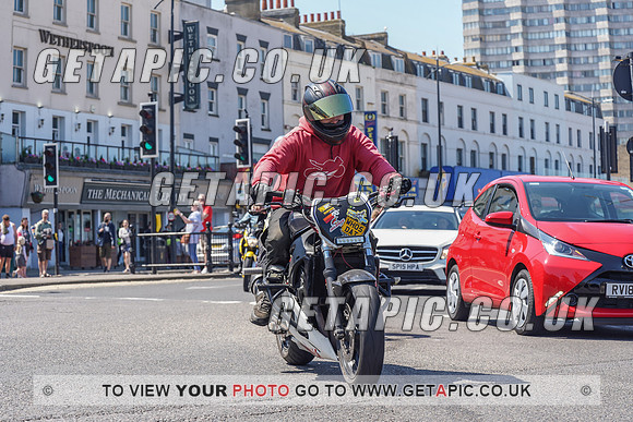 RS2105_9786