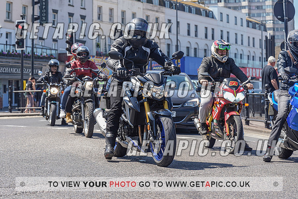 RS2105_9807