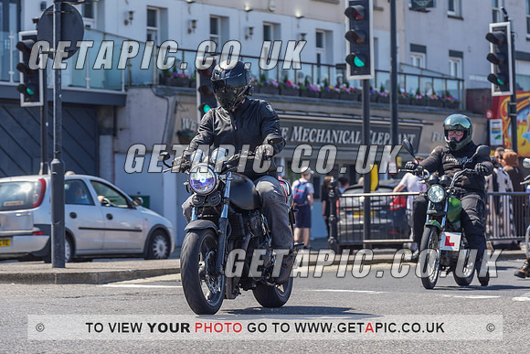 RS2105_9909