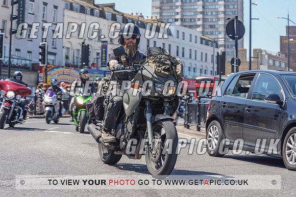 RS2105_9912