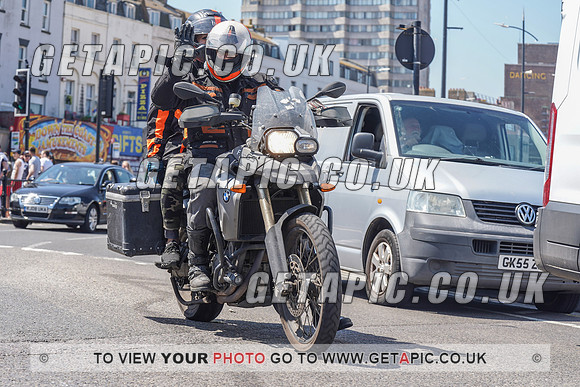 RS2105_9949
