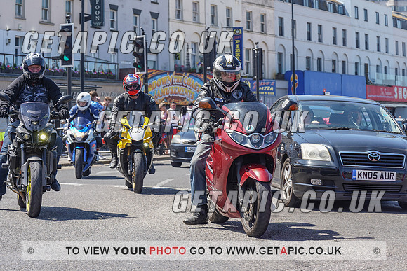 RS2105_9968