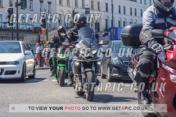RS2105_10009