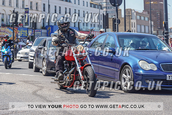 RS2105_10069